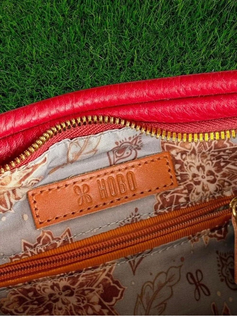 Red Fringe Crossbody Bag - Women - Picture 4 of 7